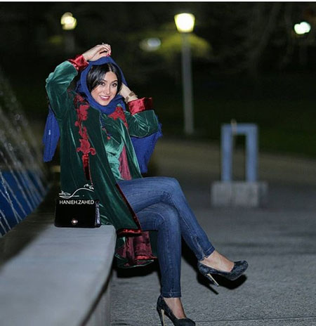 آزاده صمدی