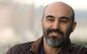 بیوگرافی محسن تنابنده+ زندگی شخصی، آثار هنری و مسیر موفقیت